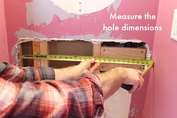 Measure hole dimensions