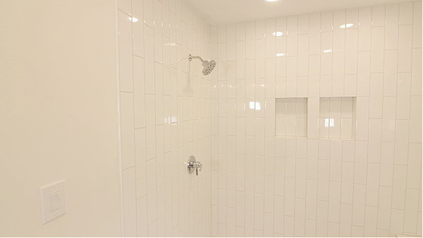 Shower Valve with Showerhead