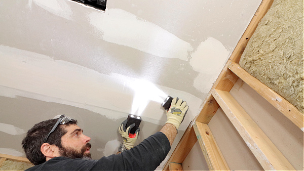 How to Use Drywall Sanding Sponge