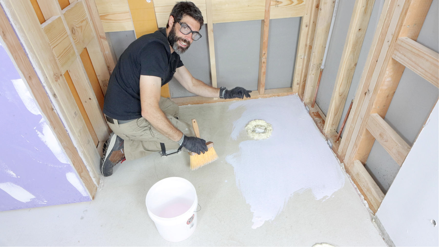 Ardex K22F Sealing with Primer
