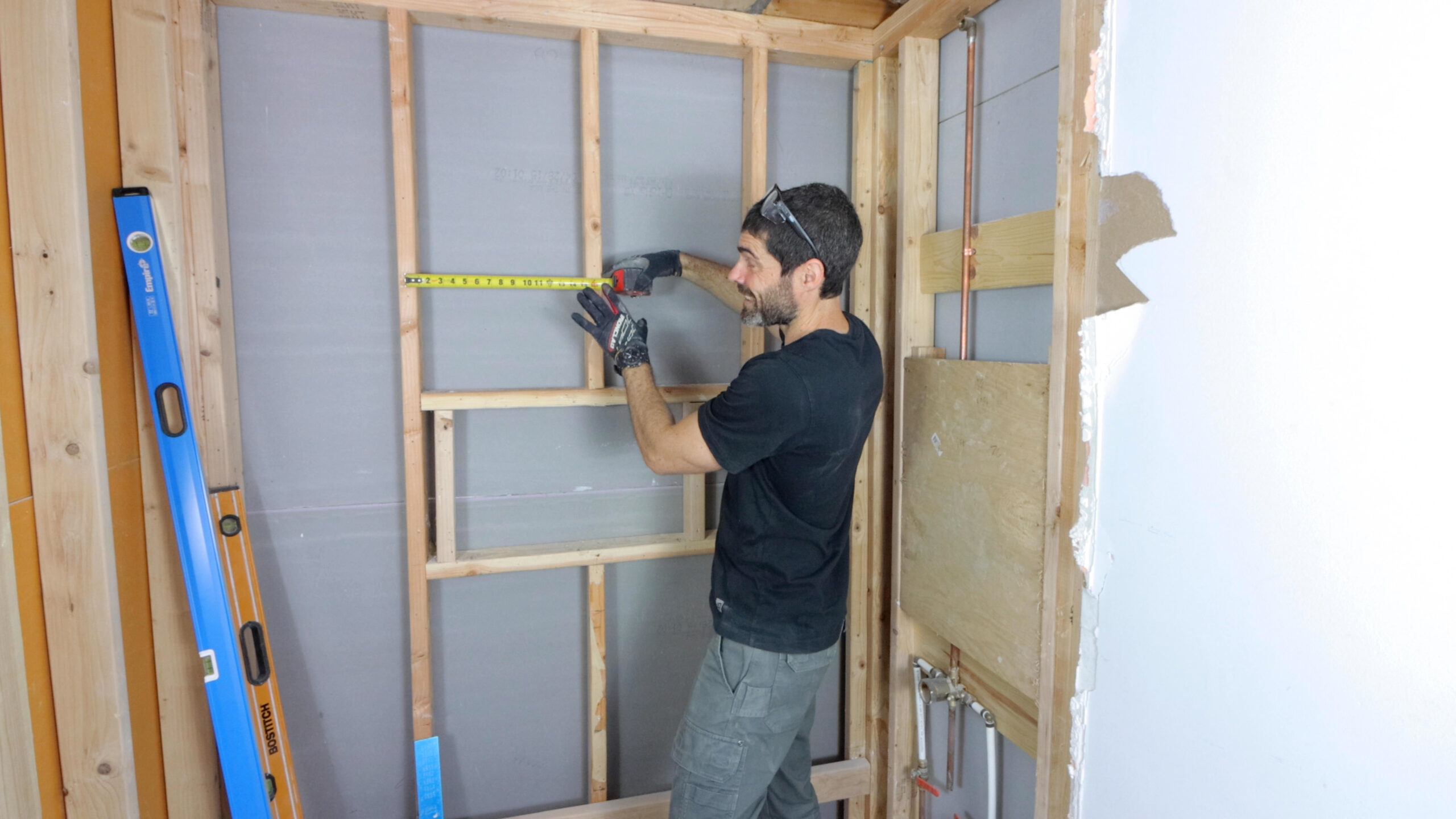 How to Choose 2x4s (for Stud Walls)