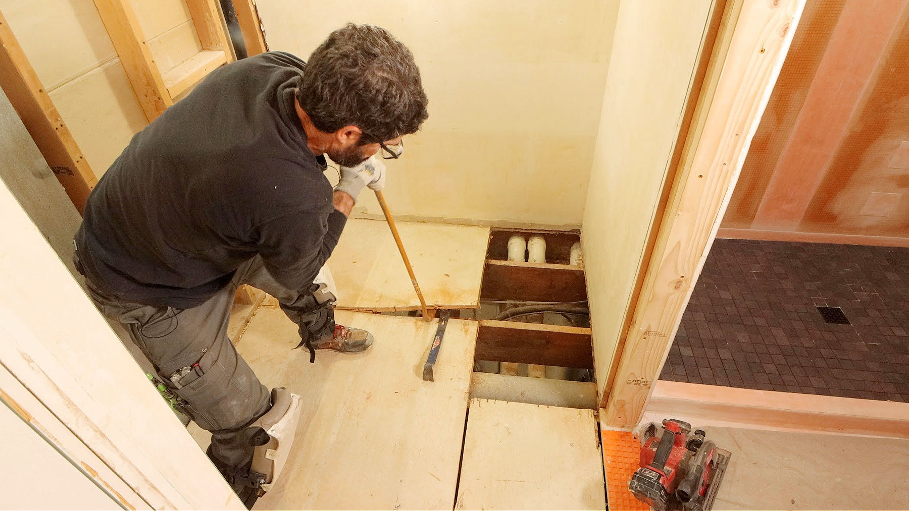 Subfloor Removal Tips