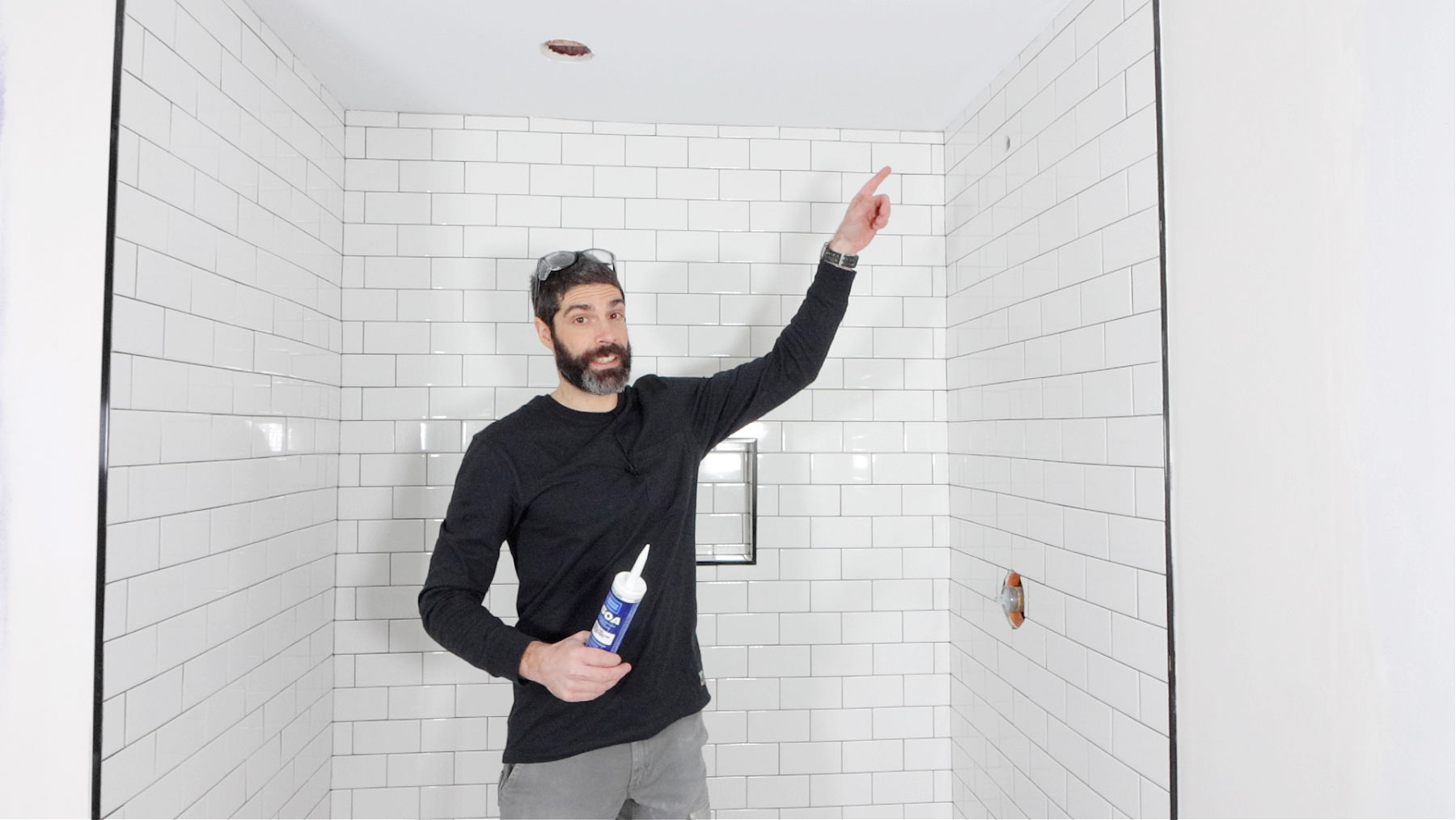 Applying 950A to Ceiling Joint