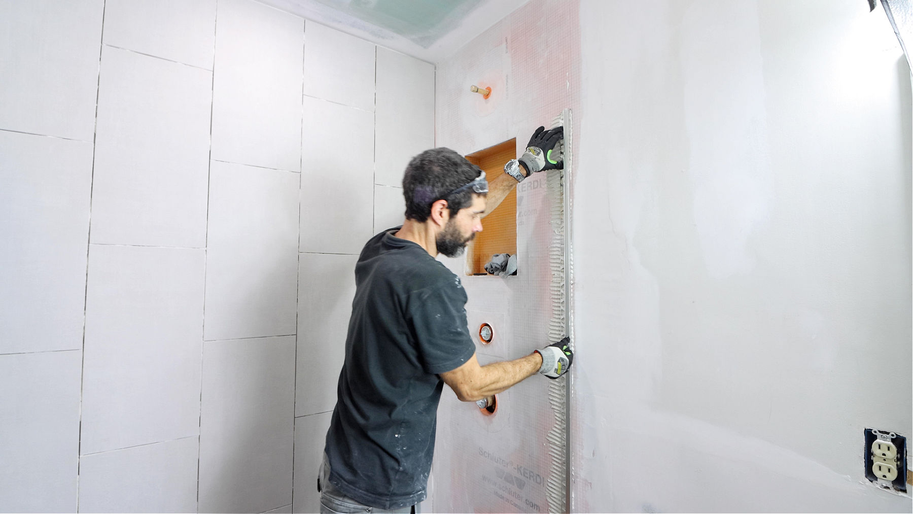 How to Install Vertical Schluter DECO-SG