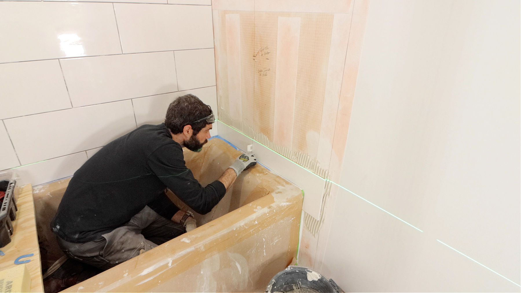 How to Tile First Row