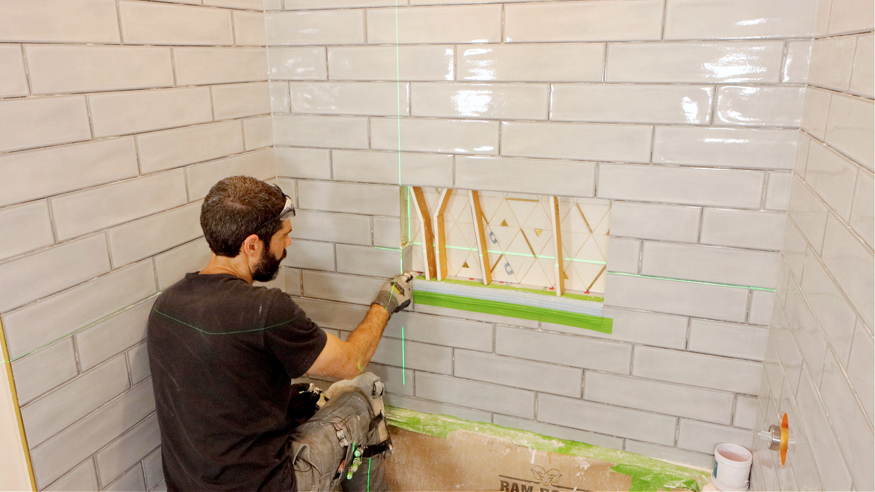 How to Tile Sides of Niche