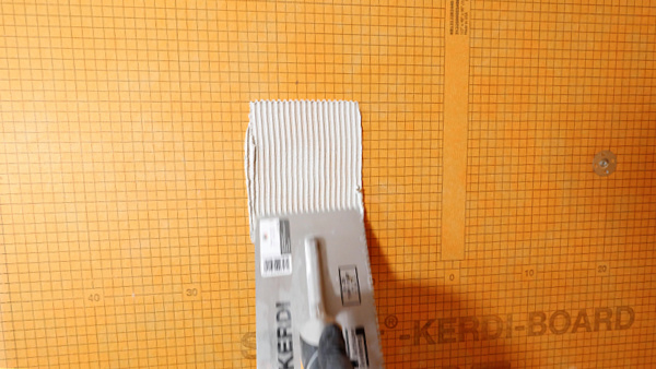 Thin-Set Mortar Application on KERDI-BOARD