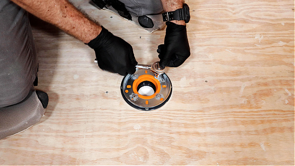 Tightening Bolts on Schluter KERDI-DRAIN-A Adaptor Ring